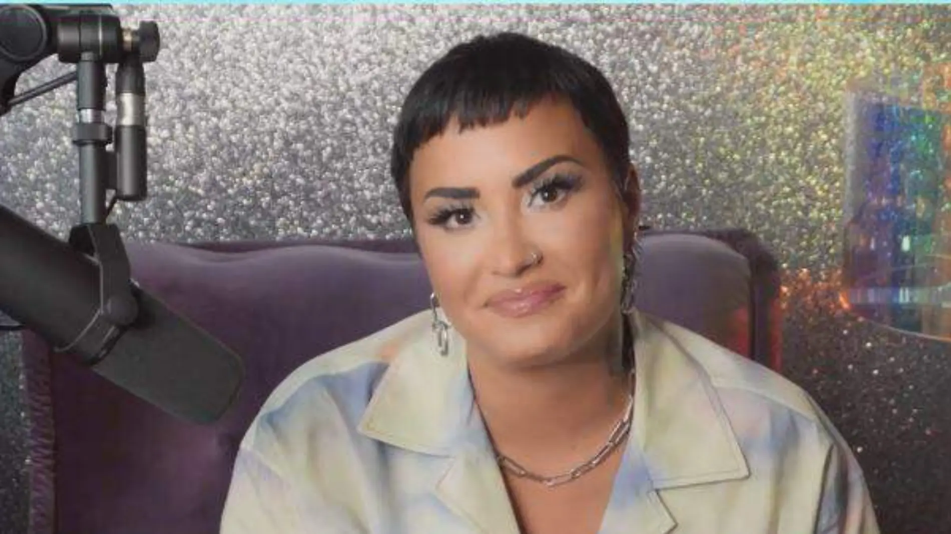 demi lovato no binario